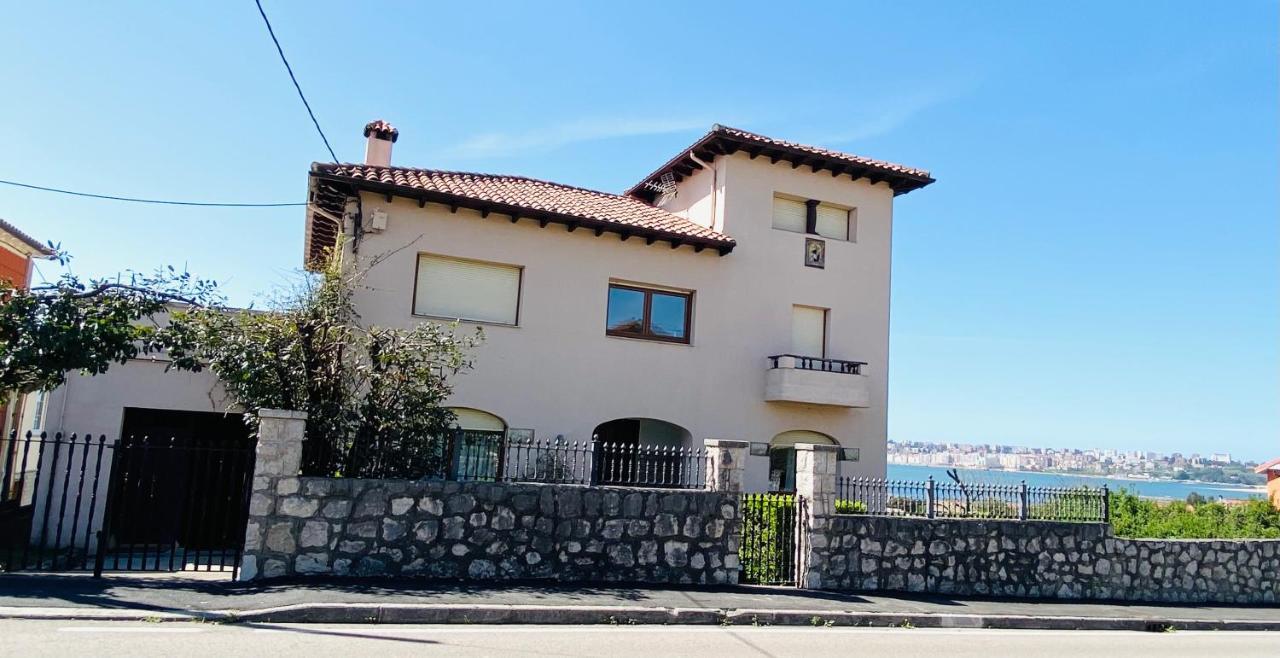 Casa Independiente En Cantabria Pedrena Luaran gambar